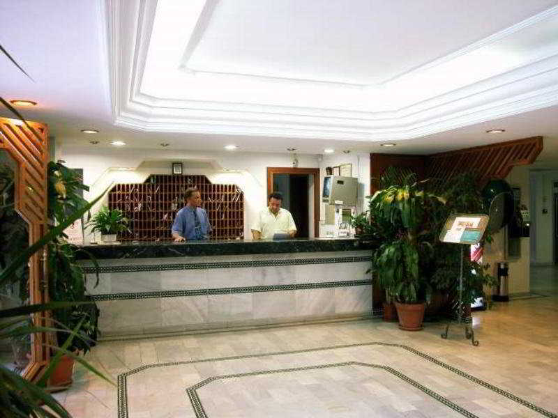 Apartamento Jardines Del Mar Marbella Exterior foto